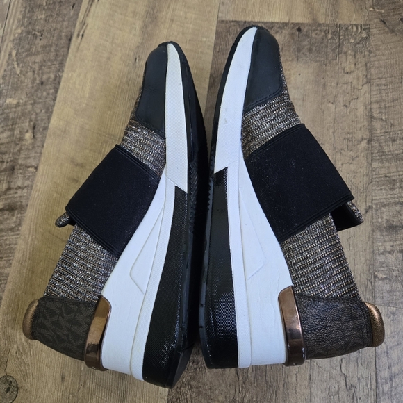 Michael Kors Womens 7m Black and Brown Slip-On Sneakers - Picture 6 of 11